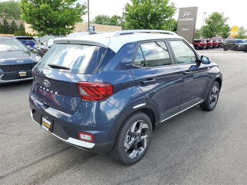 2025 Hyundai VENUE Limited