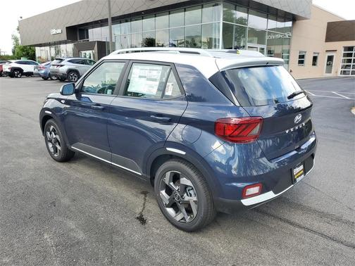 2025 Hyundai VENUE Limited