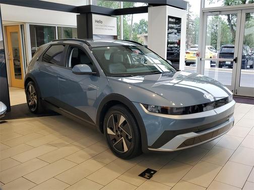 2025 Hyundai IONIQ 5 SEL