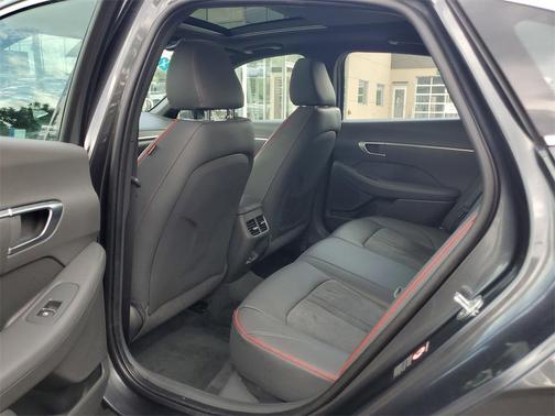2022 Hyundai SONATA SEL Plus