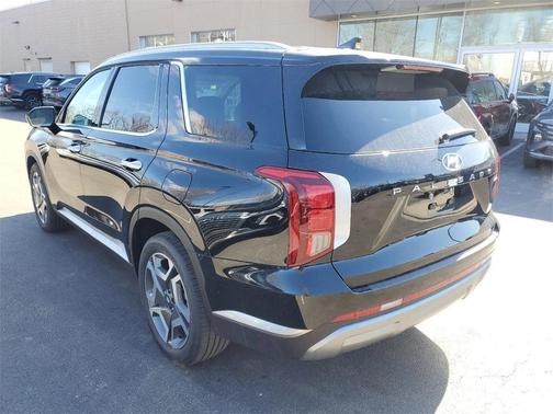 2025 Hyundai PALISADE SEL Premium