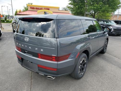 2025 Hyundai SANTA FE SE