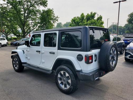 2022 Jeep Wrangler Unlimited Sahara
