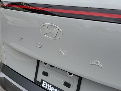 2025 Hyundai KONA Limited