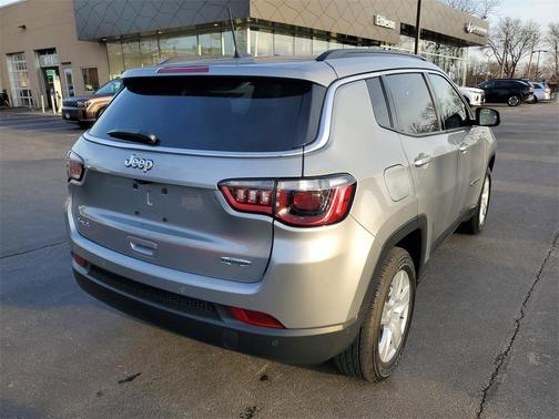 2022 Jeep Compass Latitude