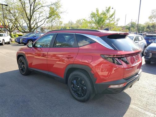 2022 Hyundai TUCSON SEL