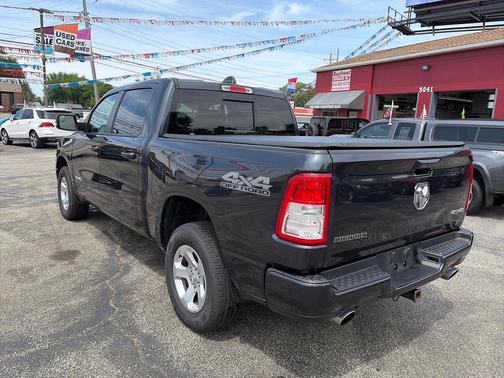Maximum Steel Metallic Clearcoat 2019 RAM 1500 Big Horn