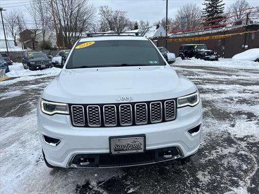 2019 Jeep Grand Cherokee Overland
