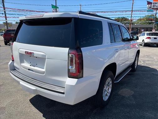 White Frost Tricoat 2019 GMC Yukon SLT