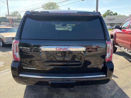 Onyx Black 2019 GMC Yukon Denali