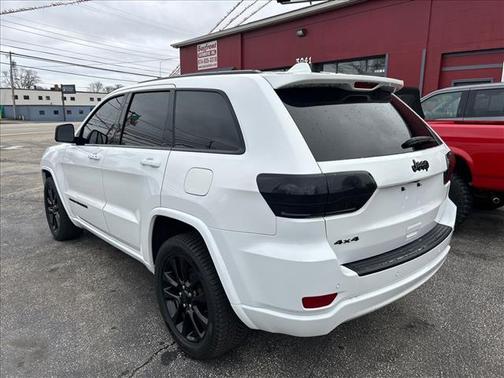 2020 Jeep Grand Cherokee Altitude