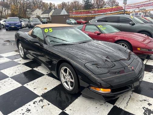 2004 Chevrolet Corvette Base