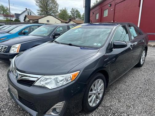 Magnetic Gray Metallic 2012 Toyota Camry Hybrid XLE