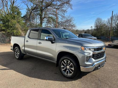 Sterling Gray Metallic 2023 Chevrolet Silverado 1500 LT