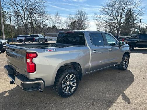 Sterling Gray Metallic 2023 Chevrolet Silverado 1500 LT