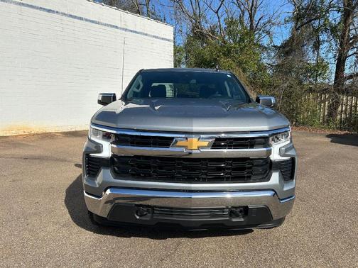 Sterling Gray Metallic 2023 Chevrolet Silverado 1500 LT