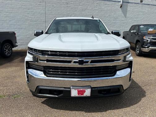 Summit White 2019 Chevrolet Silverado 1500 LT