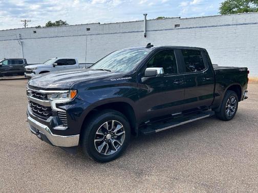 Dark Ash Metallic 2023 Chevrolet Silverado 1500 LT