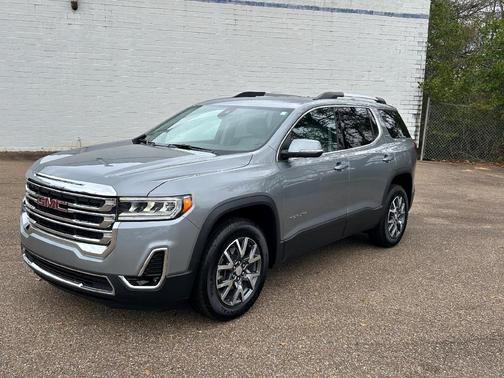 Sterling 2023 GMC Acadia SLT
