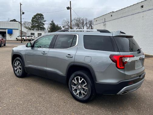 Sterling 2023 GMC Acadia SLT