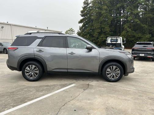 Gun Metallic 2025 Nissan Pathfinder SV 4WD