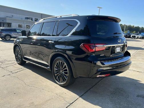 Mineral Black 2024 INFINITI QX80 SENSORY AWD