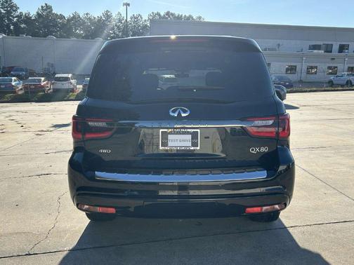 Mineral Black 2024 INFINITI QX80 SENSORY AWD