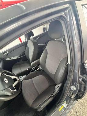 2013 Hyundai Accent GS