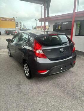 2013 Hyundai Accent GS