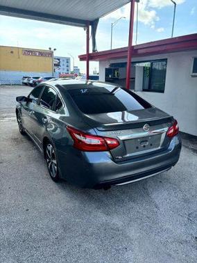2016 Nissan Altima 2.5 SR