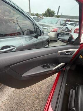 2016 Hyundai Veloster Base