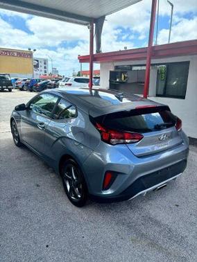 2019 Hyundai Veloster 2.0