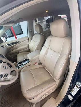 2013 Nissan Pathfinder SL