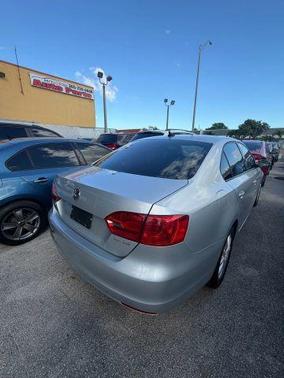 2012 Volkswagen Jetta SE