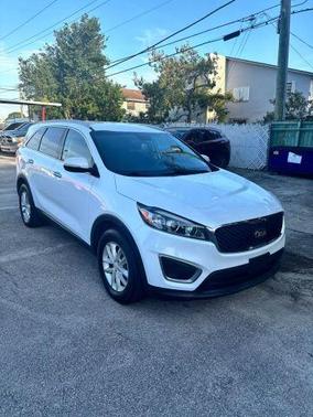 2017 Kia Sorento LX