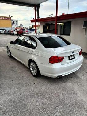 2011 BMW 328 i