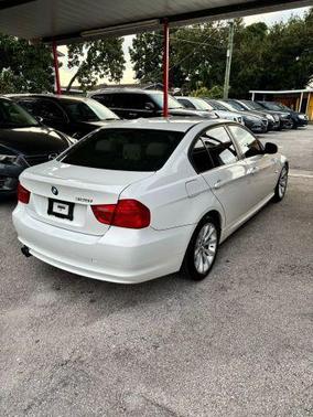 2011 BMW 328 i