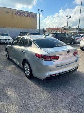 2018 Kia Optima LX