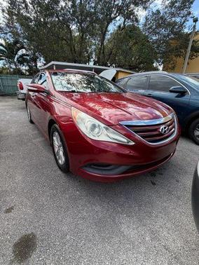 2014 Hyundai SONATA GLS