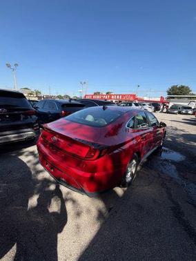 2022 Hyundai SONATA SE