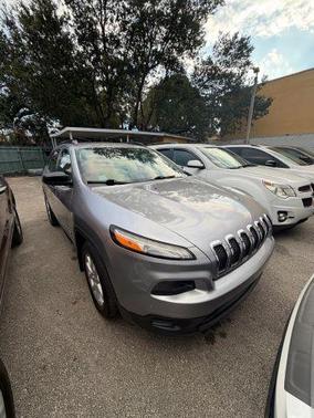 2015 Jeep Cherokee Sport
