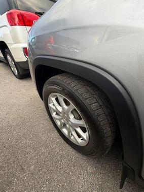 2015 Jeep Cherokee Sport