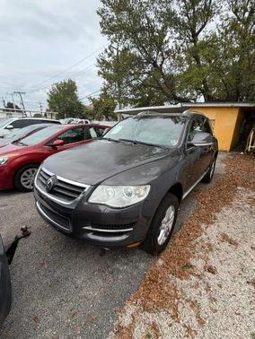 2010 Volkswagen Touareg VR6