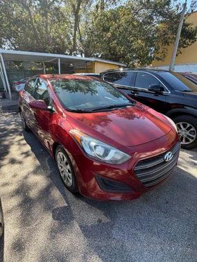 2017 Hyundai Elantra GT Base