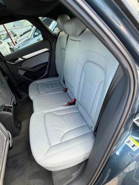 2018 Audi Q3 2.0T Premium