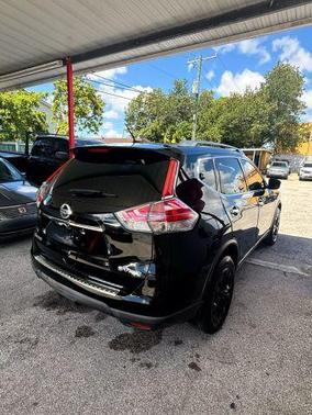 2015 Nissan Rogue SV