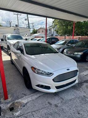 2016 Ford Fusion SE