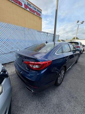 2015 Hyundai SONATA Sport