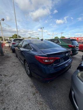 2015 Hyundai SONATA Sport