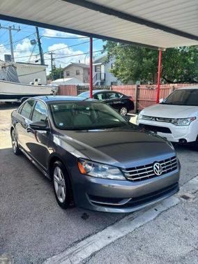 2012 Volkswagen Passat 2.5 SEL